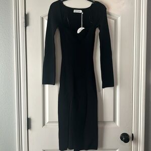 Petal & Pup Black Long Sleeve Dress Front Slit Fitting Women’s 4